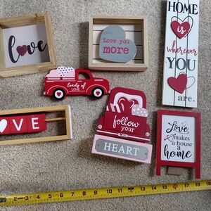 Red and Pink Love-Themed Decor Set